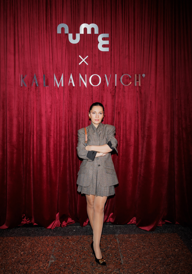 Мадонна Мур 