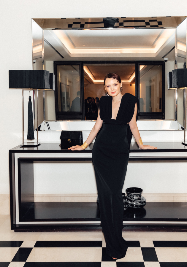 Инна Комбарова 