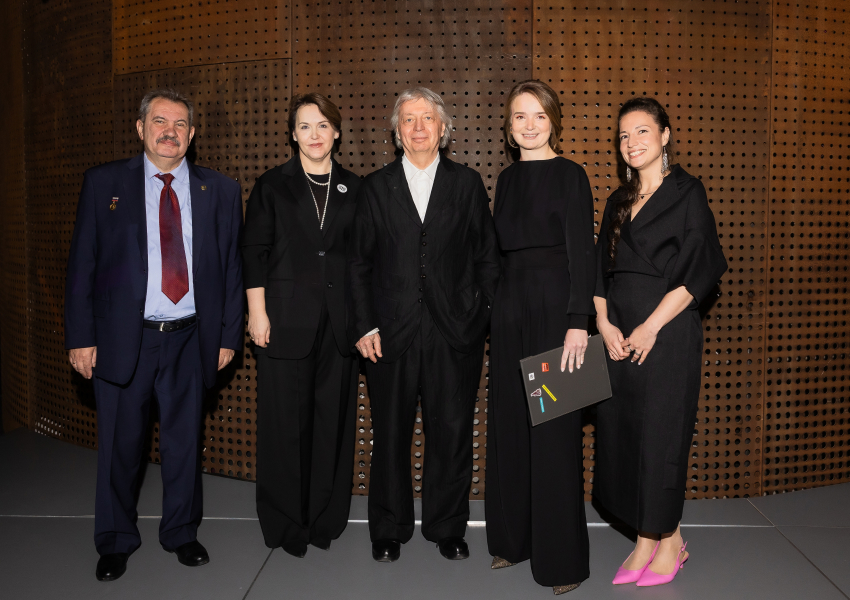 День рождения Центра «Зотов» и превью выставки «Татлин. Конструкция мира»