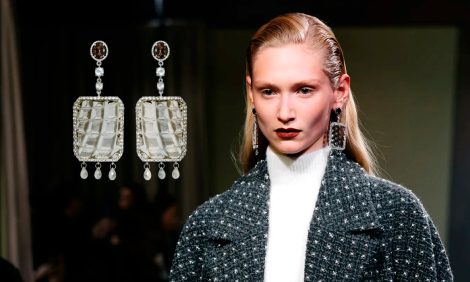 Лучшие коллабы-2025: украшения Dzhanelli на&nbsp;показе LEFFERS