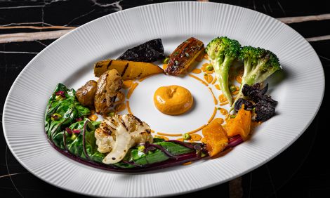 Едим не&nbsp;дома: ужин со&nbsp;старожилом донского виноделия Гюльбалой Зеидовым в&nbsp;Padron, новый шеф в&nbsp;&laquo;Поле&raquo; и&nbsp;завтраки в&nbsp;Margarita Bistro