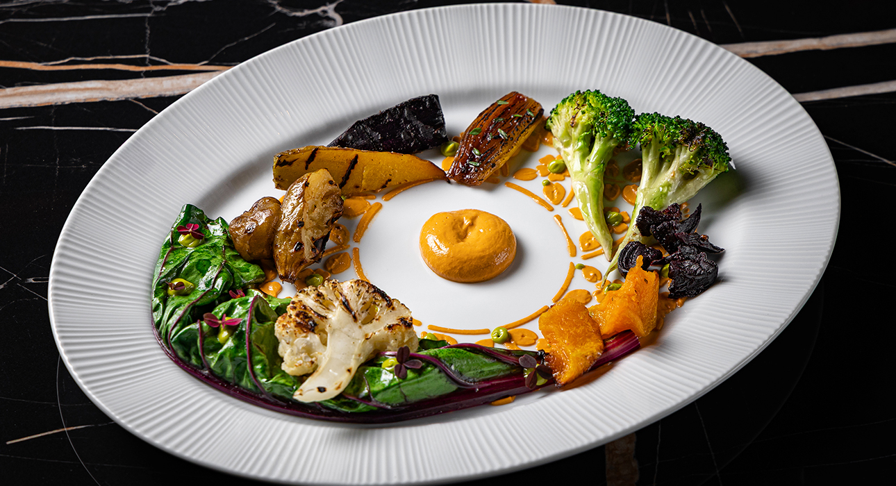 Едим не дома: ужин со старожилом донского виноделия Гюльбалой Зеидовым в Padron, новый шеф в «Поле» и новые завтраки в Margarita Bistro