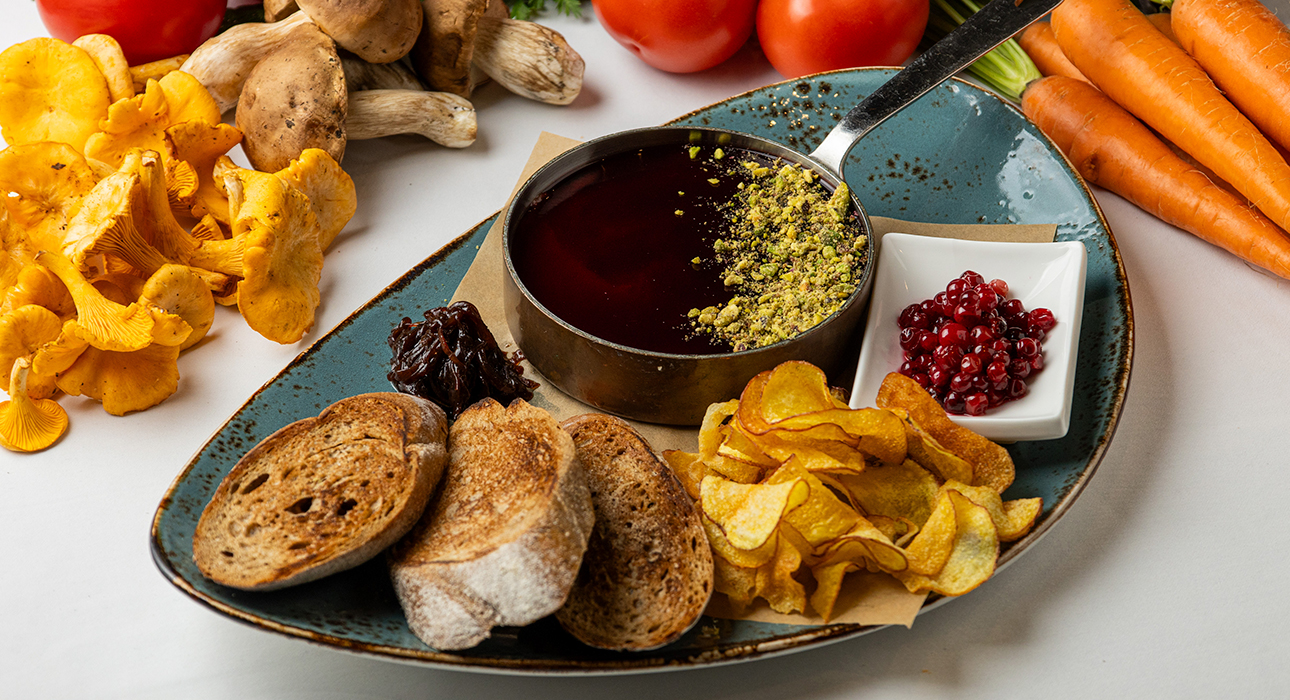 Едим не дома: новое меню в «Восходе», ужин «Из Италии с любовью» в Locanda и день рождения Garda