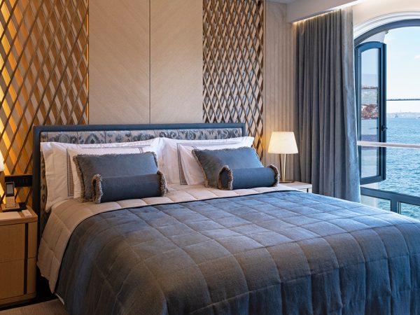 Личный Босфор и&nbsp;модная охота в&nbsp;Нишанташи&nbsp;&mdash; уикенд в&nbsp;Стамбуле в&nbsp;стиле Vakko