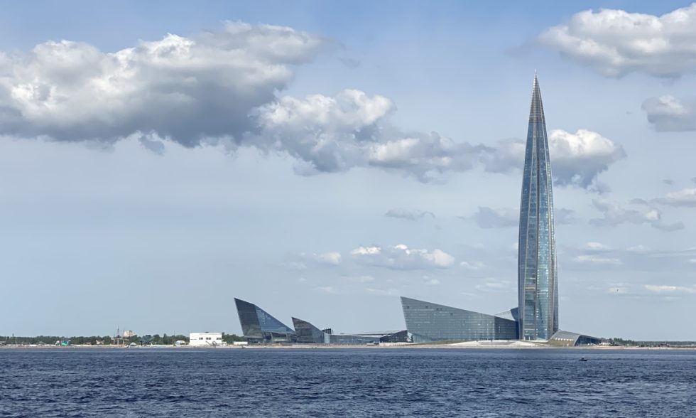 Питер Weekly: каток на&nbsp;Новой Голландии, фестиваль &laquo;Дягилев P.S.&raquo; и&nbsp;выставочный проект &laquo;Человек-жизнь-вселенная. Контраст сопоставлений&raquo;