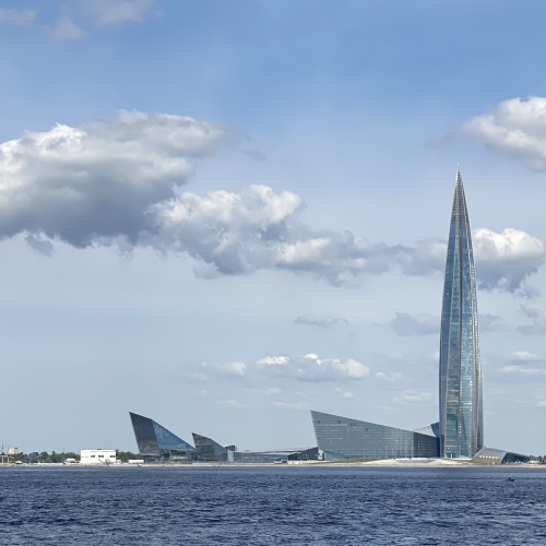 Питер Weekly: каток на&nbsp;Новой Голландии, фестиваль &laquo;Дягилев P.S.&raquo; и&nbsp;выставочный проект &laquo;Человек-жизнь-вселенная. Контраст сопоставлений&raquo;