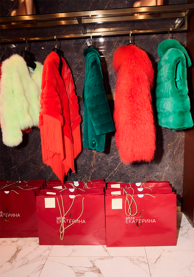 Предновогодний коктейль с Алешей Славко во флагманском бутике «Меха Екатерина»