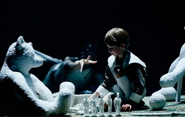 6 и 7 декабря на второй сцене Большого драматического театра имени Г. А. Товстоногова пройдут премьерные показы экспериментальной танц-драмы «До поезда осталось»