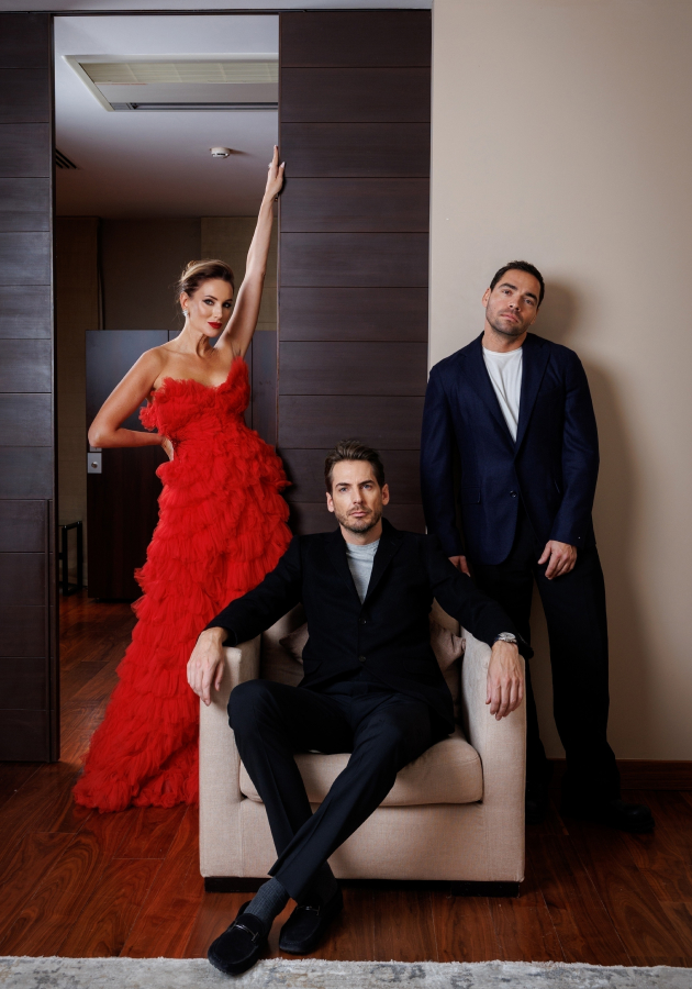 Старший вице-президент корпорации «Синергия» Ольга Мягких, соучредитель Posta-Magazine Ян Кооманс и шеф-повар Selfie, «Гвидон» и «Икра» Анатолий Казаков 