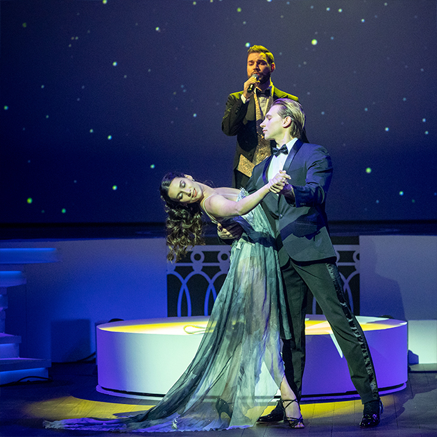 Ленинград Центр в новогодние каникулы приглашает на шоу для взрослых «Успеть до полуночи 3»