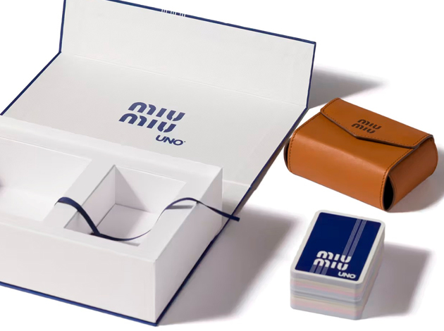 Бренд Miu Miu выпустил кастомное UNO