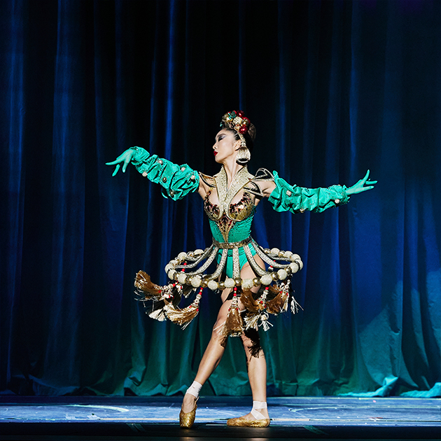 Ленинград Центр в новогодние каникулы приглашает на шоу для взрослых «Успеть до полуночи — 3»