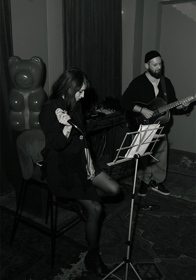 ФермеФрский фестиваль в фудхолле Backyard