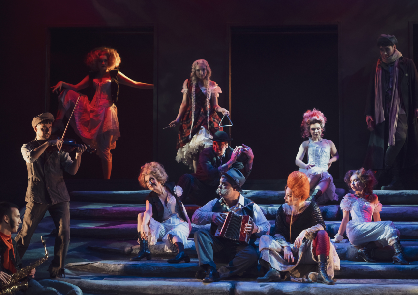 Премьера «Трехгрошовой истории» Алексея Франдетти на сцене Театра Комиссаржевской