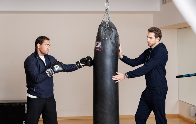 Анатолий Казаков и Ян Кооманс (в образах Reframe)