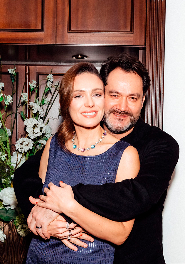 Марика и Ильдар Абдразаковы 