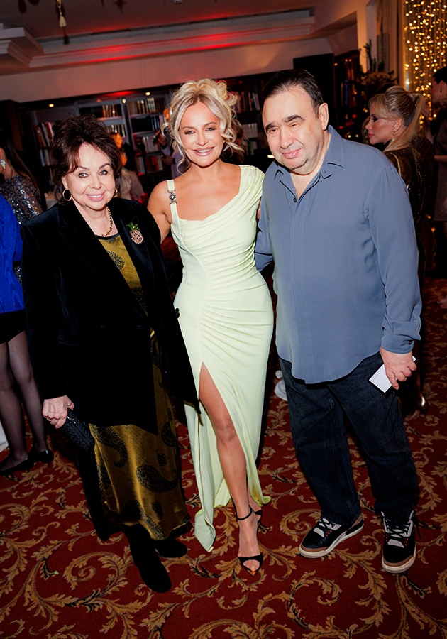 Марина Раппопорт, Виктория Шелягова и Александр Раппопорт