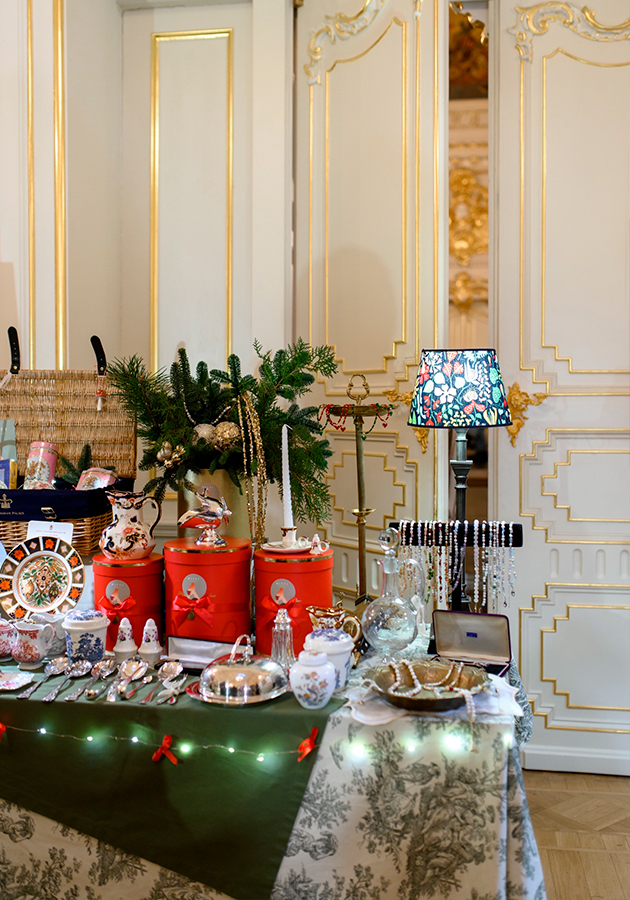 В роскошных интерьерах Особняка Мясникова разворачивается атмосферный рождественский маркет «Волшебная страна грез»