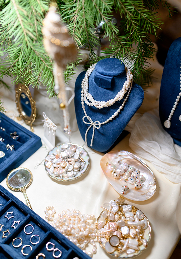 В роскошных интерьерах Особняка Мясникова разворачивается атмосферный рождественский маркет «Волшебная страна грез»