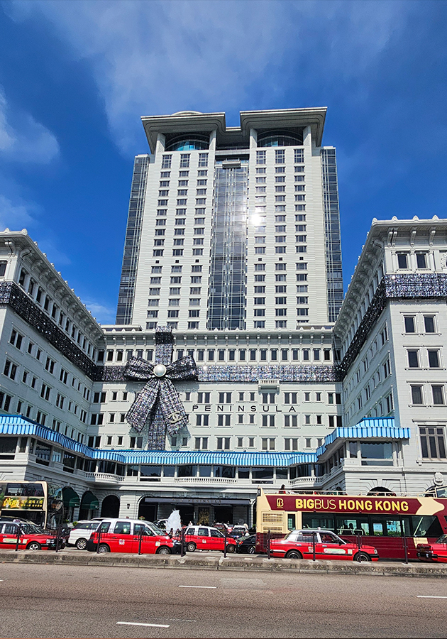 Знаменитый отель The Peninsula Hong Kong и их коллаб с Chanel