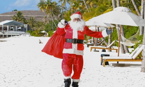 Ритуалы благословения от&nbsp;буддийского наставника, уроки рукоделия и&nbsp;вечеринки в&nbsp;греческом стиле&nbsp;&mdash; какие сценарии новогодних каникул предлагают отели?