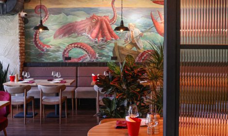 Едим не&nbsp;дома: день рождения Fumisawa Sushi, бранчи в&nbsp;Peach и&nbsp;гастропаб &laquo;Раки и&nbsp;Гады&raquo; в&nbsp;Хамовниках