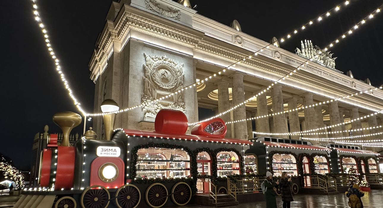 Москва Weekly: эстетская постановка «Турандот», выставка-спектакль «Картина мира. Твоя» и проект «Архетипы авангарда»