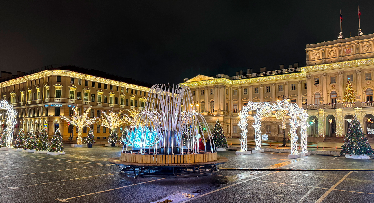 Питер Weekly: шоу для взрослых «Успеть до полуночи 3» в Ленинград Центре, международный фестиваль «Площадь искусств» и новый бар Maman Bistrot