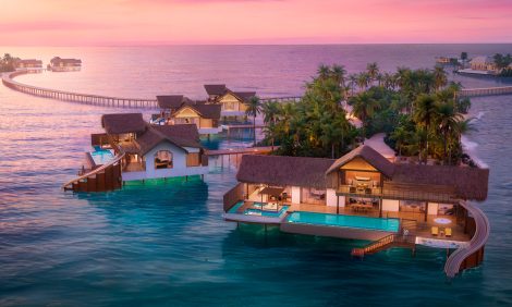 Travel-дайджест: открытие GMS Clinic в&nbsp;Дубае, мост имени Джейн Биркин в&nbsp;Париже и&nbsp;запуск прямых рейсов в&nbsp;Малайзию