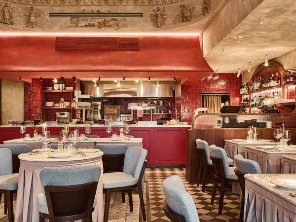 Новый ресторан: Антон Пинский и&nbsp;Уиллиам Ламберти перезапустили легендарный UILLIAM&rsquo;S на&nbsp;Цветном бульваре