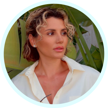 Наталья Карпова — известный блогер и инфлюенсер