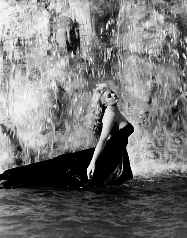 Кадры из фильма «Сладкая жизнь»