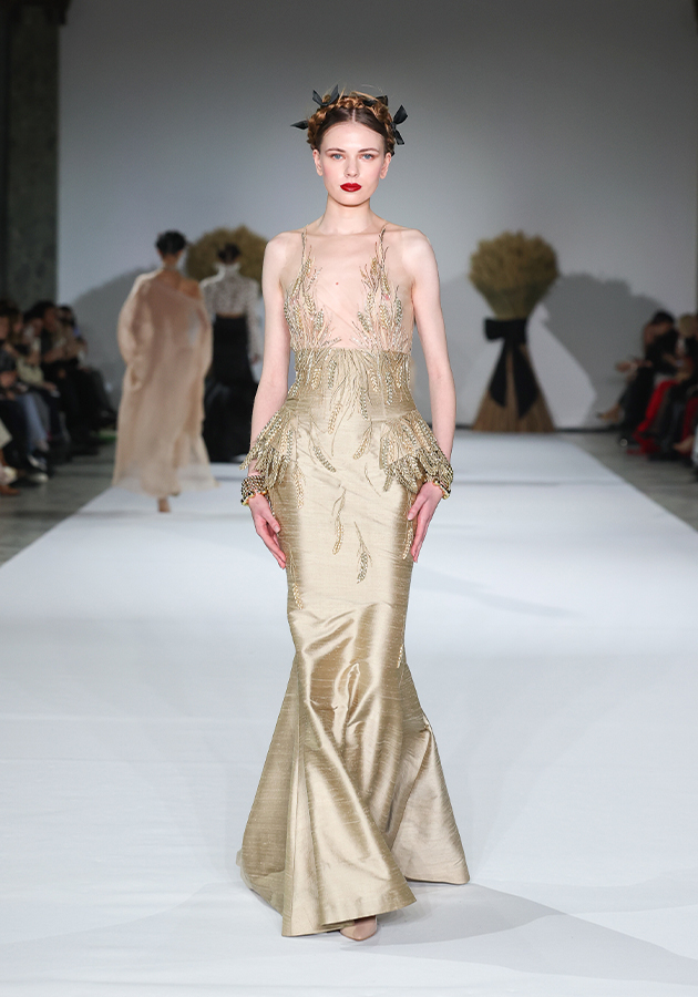 Показ новой коллекции YANINA Couture SS’2026 на Неделе Высокой моды в Париже