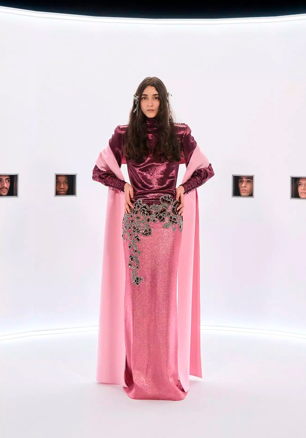 Концептуальный показ Maison Valentino Couture от Алессандро Микеле в формате «Кайзерпанорамы»