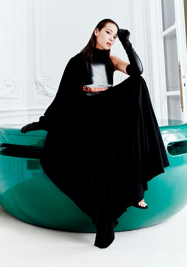 Пьерпаоло Пиччоли представил новый лукбук Balenciaga