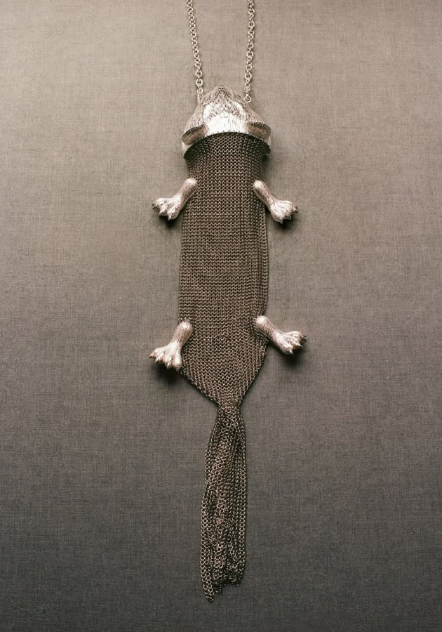 Аксессуары на шоу Dior Couture