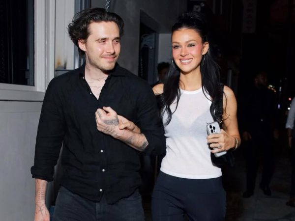 &laquo;Дорогие мама и&nbsp;папа, пишу вам&nbsp;я, ваш сын&raquo;: Бруклин &laquo;Пельтц&raquo; Бекхэм опубликовал &laquo;развернутые&raquo; обвинения против родителей