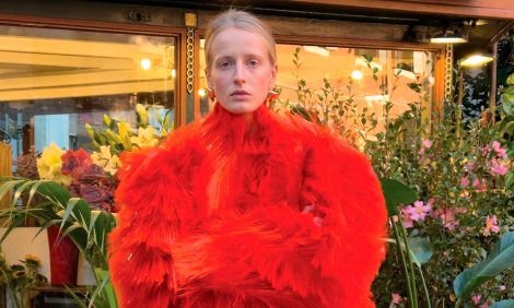 Fashion Digest: открытие бутика Louis Vuitton в&nbsp;Пекине, Марк Эйдельштейн в&nbsp;рекламе Saint Laurent, дебютная кампания Луиз Троттер для Bottega Veneta