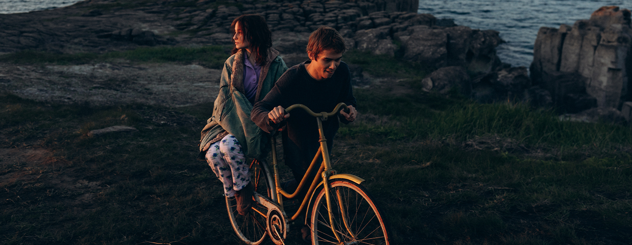 Кино Posta: Артем Быстров и&nbsp;Рузиль Минекаев&nbsp;&mdash; в&nbsp;трейлере мистической драмы &laquo;Большая земля&raquo;