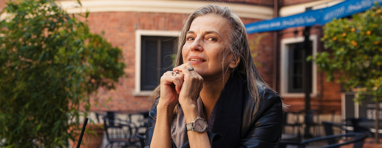 Возраст&nbsp;&mdash; всего лишь цифра: психолог Эстер Вавилонская&nbsp;&mdash; о&nbsp;том, почему мужчинам интересны женщины &laquo;постарше&raquo;