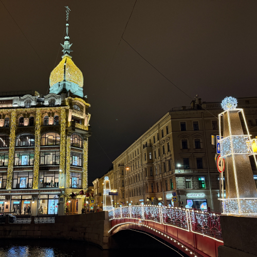 Питер Weekly: выставка &laquo;Все Бенуа&nbsp;&mdash; Всё Бенуа&raquo;, танц-драма &laquo;Шинель&nbsp;М&raquo; и&nbsp;новое бистро Frutteto