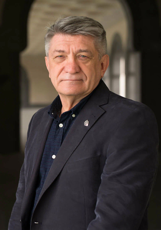 Александр Сокуров