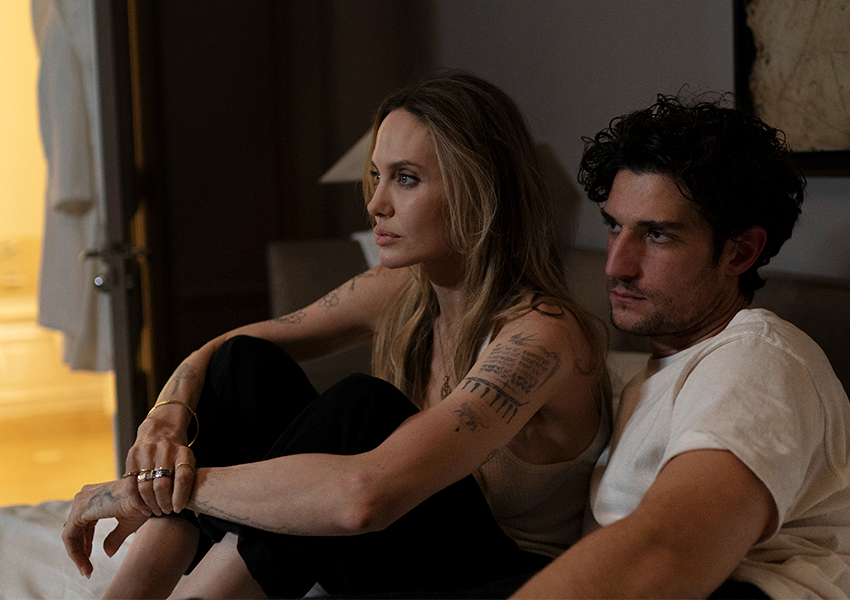 Трейлер мелодрамы «Кутюр»