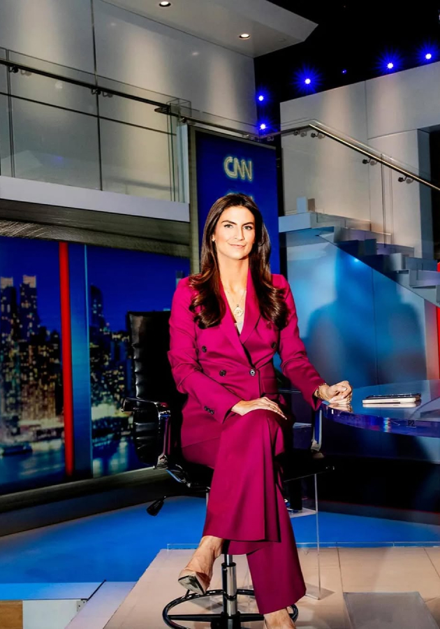 Вопрос без улыбки: за что Дональд Трамп атаковал журналистку CNN Кейтлан Коллинз