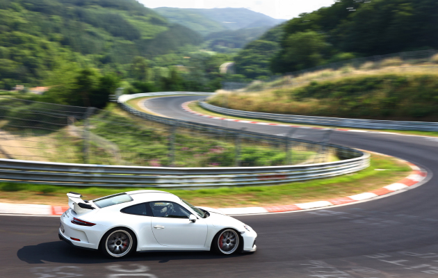 Нюрбургринг Нордшляйфе (The Nurburgring Nordschleife)