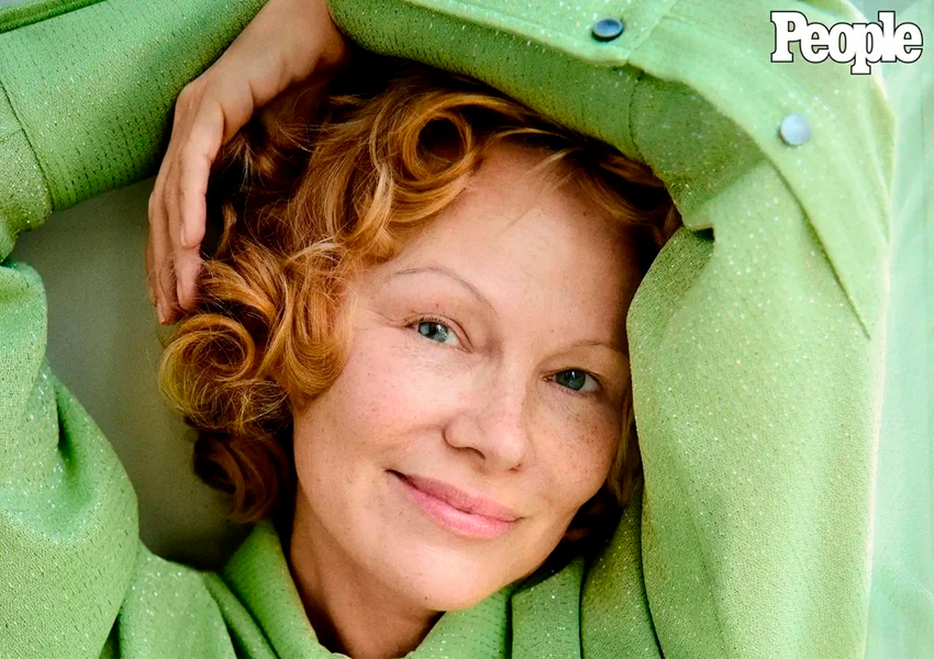 Памела Андерсон в съемке для журнала People