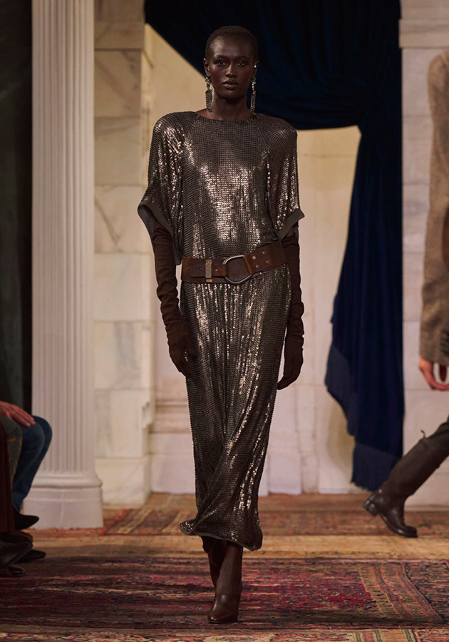 Современные Жанны д’Арк на осеннем шоу Ralph Lauren