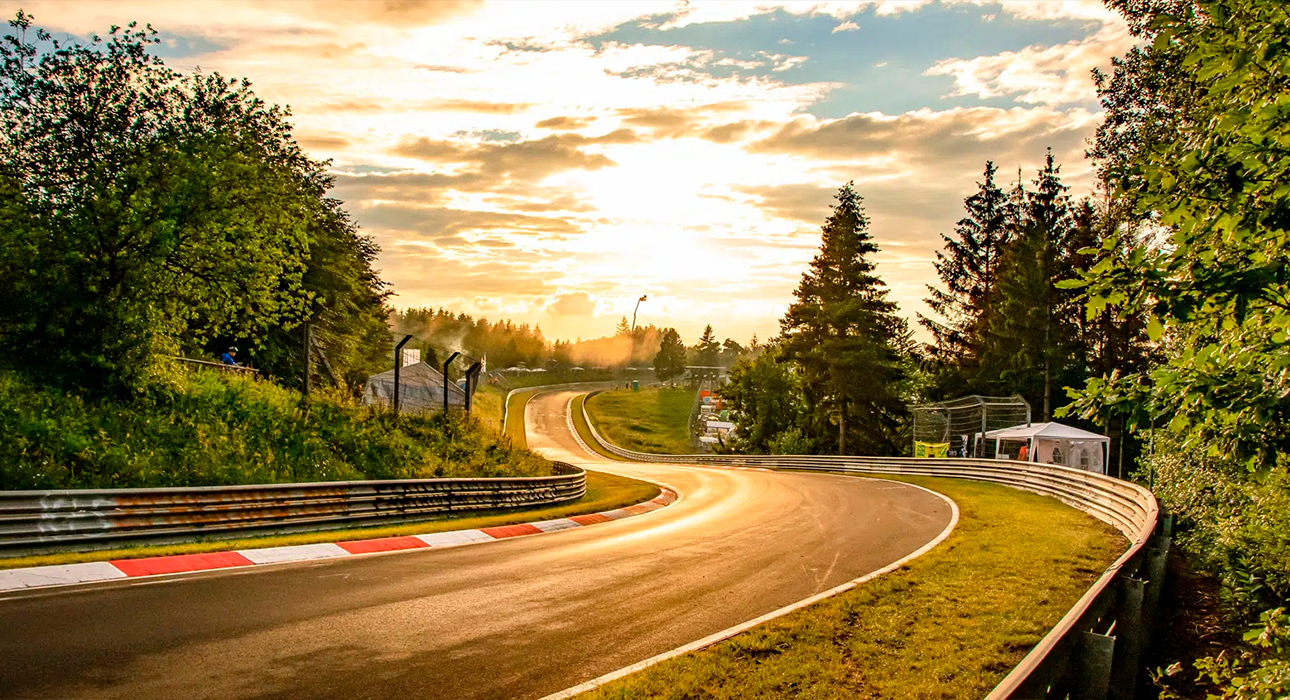 Нюрбургринг Нордшляйфе (The Nurburgring Nordschleife)