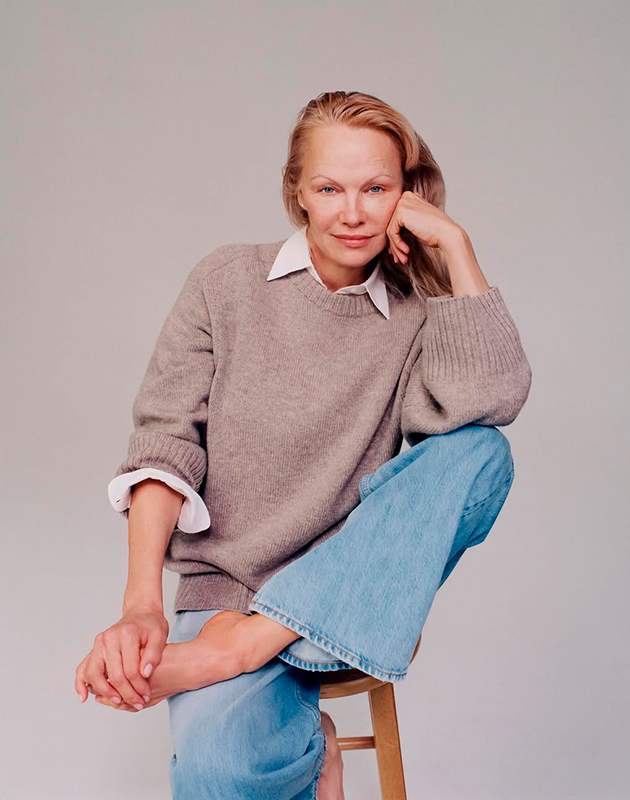 Как менялся стиль Памелы Андерсон