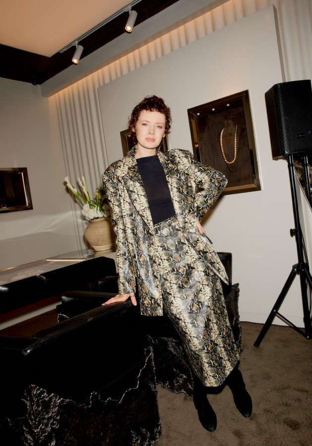 Инна Комбарова 